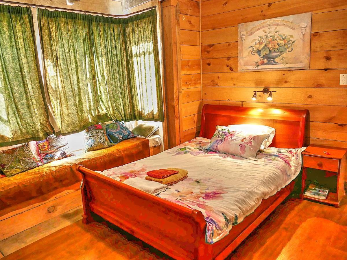 Timber Trail Centre Guest House Ongarue Room photo
